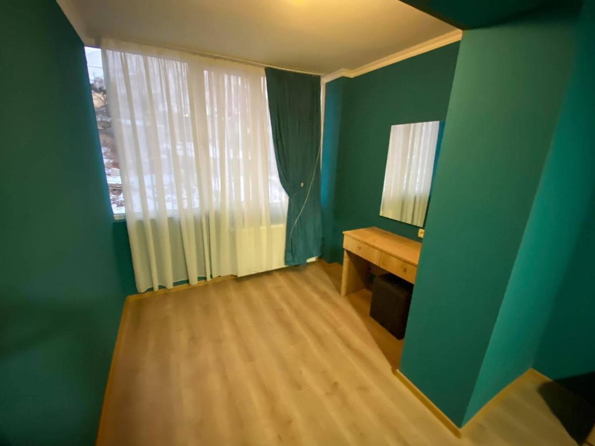 Kazbegi Apartment Екстериор снимка